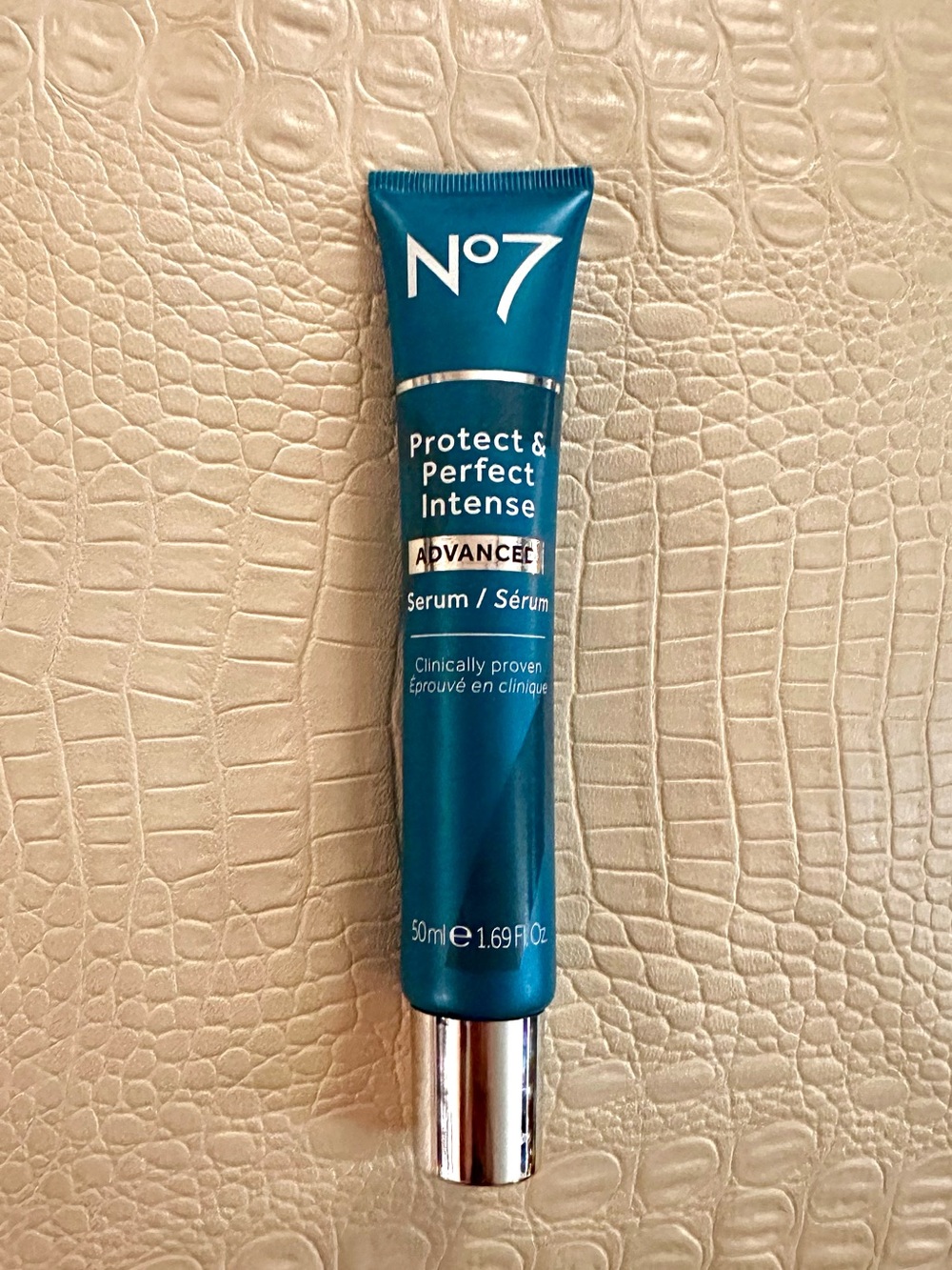 No7 Protect & Perfect Wrinkle Reducing Serum 1.69 fl oz/50ml
